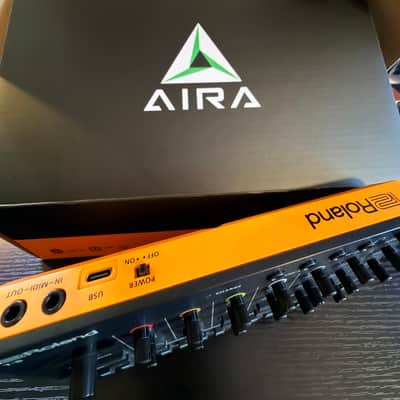Roland T-8 AIRA Compact Beat Machine image 10