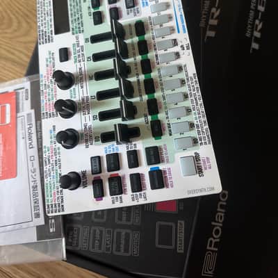 LNIB Roland TR-6S w/ over synth.com overlay , works perfect image 7