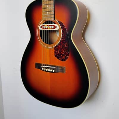 Guild Westerly Collection Series M-240E Troubadour - Pau Ferro Fretboard - 2019 - Present - DeArmond Tone Boss Sound Hole P/U - Vintage Sunburst (VSB) - Satin image 9
