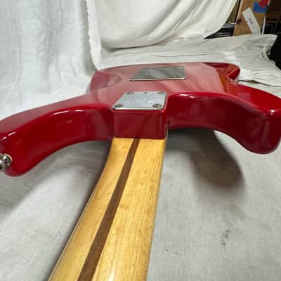 Fender Limited Edition '94 American Special Stratocaster Guitar with Case 1994 - Lipstick Red / Maple neck image 24