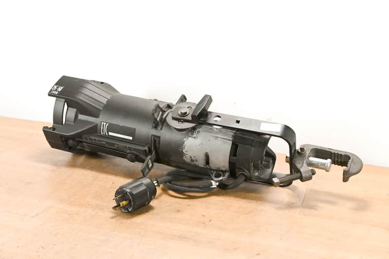 ETC ETC Source Four Jr 25-50 Degree Zoom 575 Ellipsoidal Light
