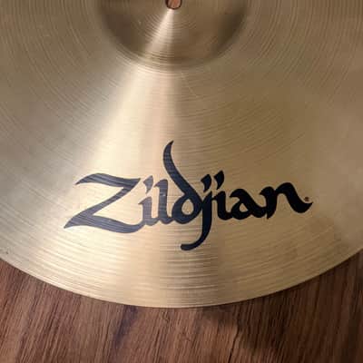 Zildjian 20 inch A rock ride - Traditional image 6