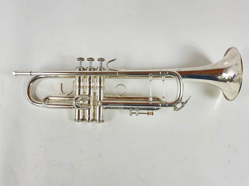 Used Bach 37 Bb Trumpet (SN: 381081) image 1