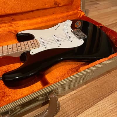 Fender Eric Clapton Artist Series Stratocaster with Vintage Noiseless Pickups 2001 - Present Black image 2