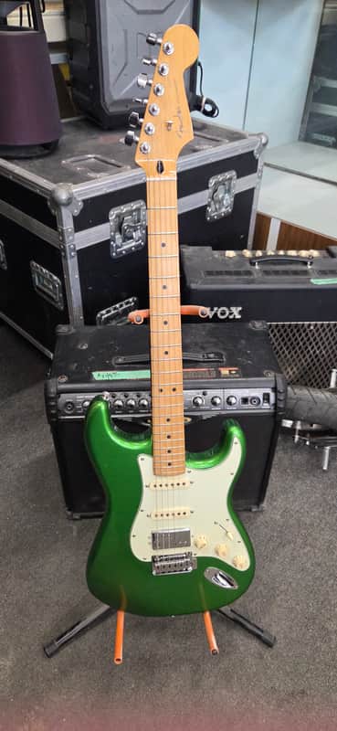 Fender Player Plus Stratocaster HSS with Maple Fretboard 2021 - Present - Cosmic Jade