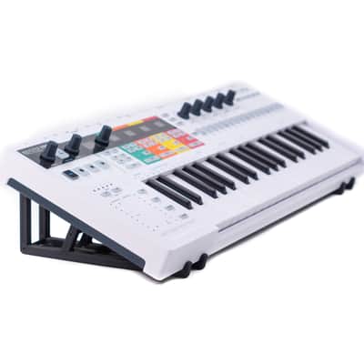 3DWaves Stands For The Arturia Keystep Pro image 2