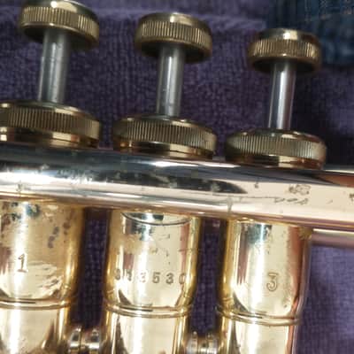 Holton C602RC cornet - laquered brass with rose brass leadpipe image 8