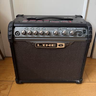 Line 6 Spider ||| 15 Amplifier - 15 Watts 1x8 - Black image 1