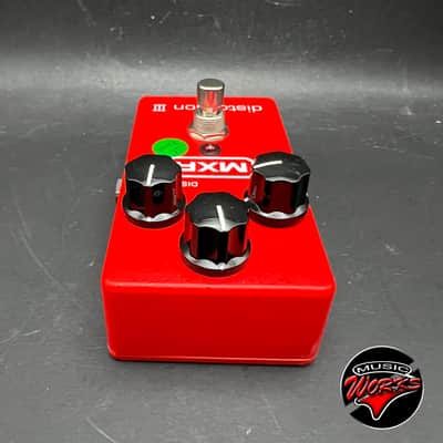 Mxr   Distortion Iii image 5