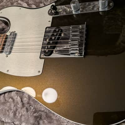 Fender American Ultra Telecaster with Rosewood Fretboard 2019 - 2025 - Texas Tea image 4