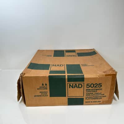 Vintage NAD 5025 Semi-Auto Belt Drive Turntable image 2