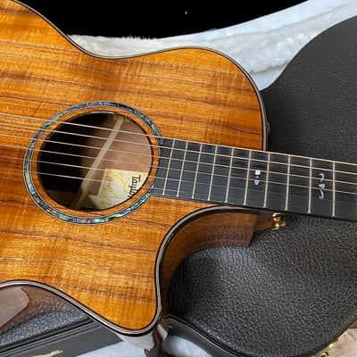 NEW! Taylor Custom 724ce Acoustic-Electric Guitar - Natural Gloss - AAAAA Hand Picked Koa - WOW! Authorized Dealer - G06770 image 2