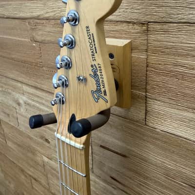 Fender Standard Stratocaster Guitar 2006-MIM- Electron Blue- 8lbs 2oz w/gig bag image 8