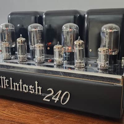 Mcintosh MC240 Tubes Amp/ C20 Tubes Preamp (FULLY SERVICED) image 6