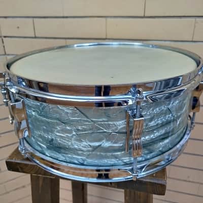 LUDWIG Pioneer 14"x5" Sky Blue Pearl, 1963. Vintage. image 3