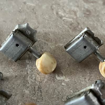1964 1965 1966 set Fender Musicmaster Duo Sonic Mustang guitar tuners tuning pegs image 3
