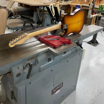 Deslongchamps Telecaster 2022 - Tobacco Burst image 4