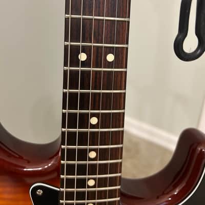 Fender Player Plus Top Stratocaster 2021 - Sunburst image 6