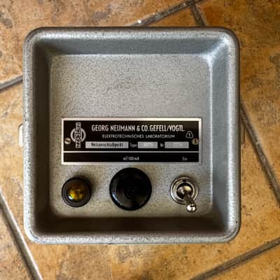 Original 1950s Neumann/ Gefell CMV 563 Valve Microphone image 11
