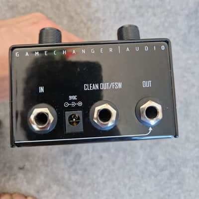Gamechanger Audio Plus Sustain Pedal with Footswitch 2010s - Black image 5