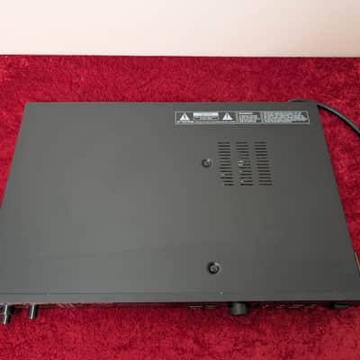 Immagine Roland SRV-330 Dimensional Space Reverb 1993 - 1998 - Black Rackmount Rack Mount Effects Unit - 8