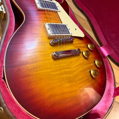 2024 Gibson Custom Shop 1959 Les Paul Standard Reissue (R9) – Murphy Lab Ultra-Light Aged - Factory Burst image 4
