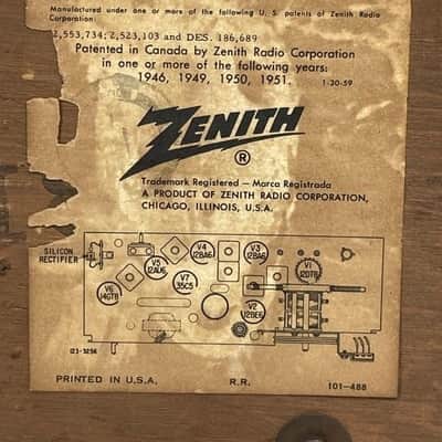 Vintage Zenith Model X323 AM/FM Tube Radio – Fully Working Order image 4
