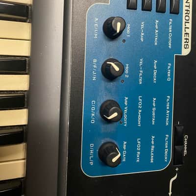 E-MU Systems PK6 KEYBOARD SYNTH 2003 - Silver And Blue image 6