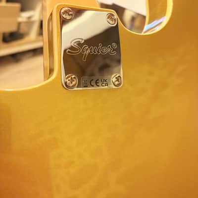Squier Paranormal Custom Nashville Stratocaster with Laurel Fretboard 2023 - Present - Aztec Gold image 4