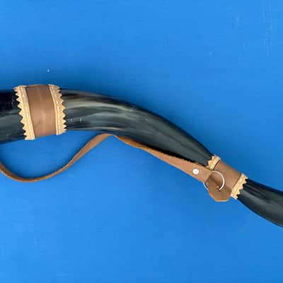 41" Brazilian Berrante Ox Horn Trumpet Handmade in 5 Horns and Leather Streaps image 4