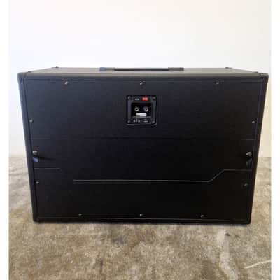 G4M 2 x 12" Guitar Cabinet - Guitar Amplifiers - Excellent image 3
