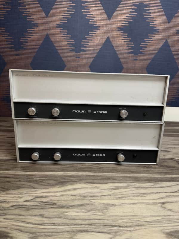 Crown D150A 1975-1985 - Silver / Black image 1