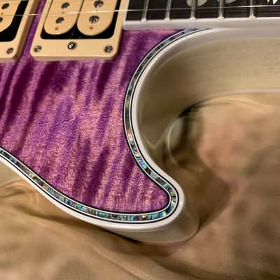 DRAGON 🐉🐲! 2025 Gibson Custom Shop Les Paul Dragon Purple Denim Blue Trans Violet Pink Flame Top TV White Ebony Classic White CustomBuckers M2M Made To Measure Ultima Modern Supreme Burst Abalone Master Artisan Collector’s Limited Edition Figured image 11