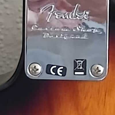 Fender Classic Player Baja Telecaster 2012 - 2018 - 2-Color Sunburst image 4