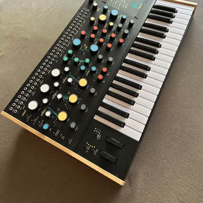Pittsburgh Modular Taiga Keyboard 37-Key Paraphonic Synthesizer 2024 - Present - Black image 3