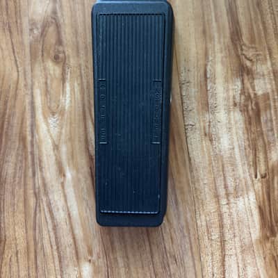 Dunlop GCB95 Cry Baby Standard Wah Pedal - Black image 1
