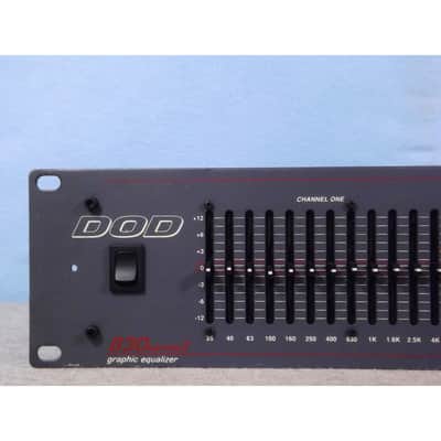 DOD 830 Series II Dual 15 band equalizer image 2
