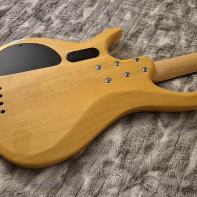 Rogue LX408 Pro - 8-String Double Course Bass - Active/Passive - 2010s - Natural / Yellow Flamed Maple - w/ Hardshell Case image 13