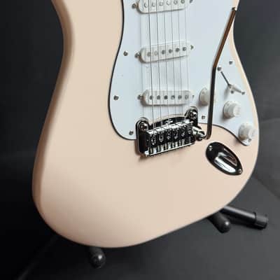 G&L Tribute Legacy Electric Guitar Olympic White Finish (204) image 3