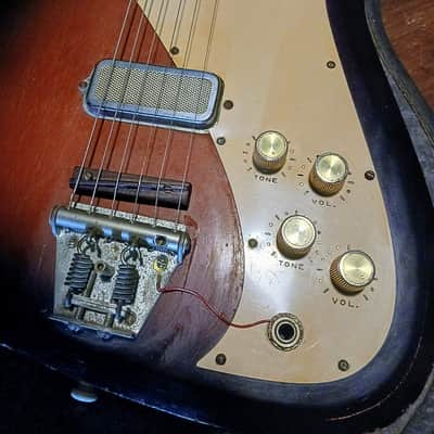 Vintage 1965 Kay Vanguard II K332 Guitar with Original Case image 5