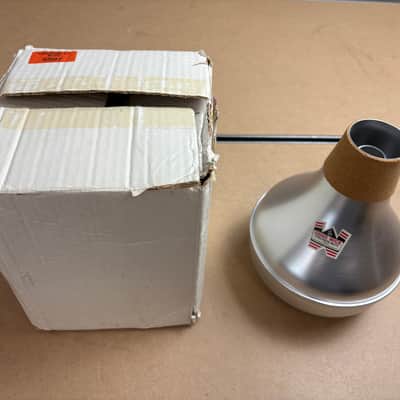 Denis Wick (5507) Trombone Extending Tube Mute image 2