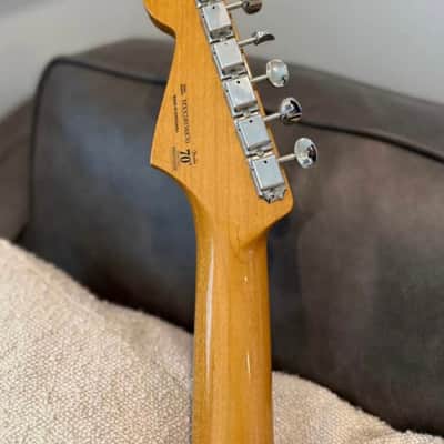 Fender Vintera II '60s Stratocaster with Rosewood Fretboard 2023 - Present 3-Color Sunburst image 11