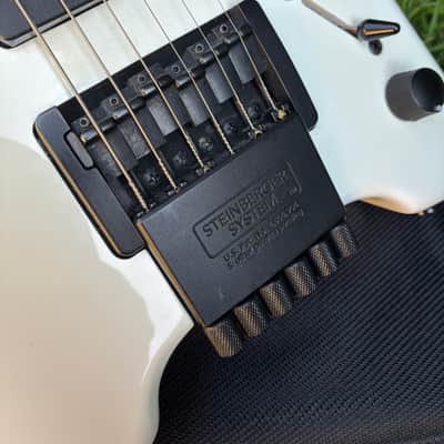 Steinberger SS-2F 2010 White (NO BARITONE) image 11