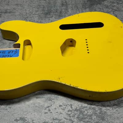 Real Life Relics Tele® Telecaster® Body Double Bound Aged Grafitti Yellow image 5