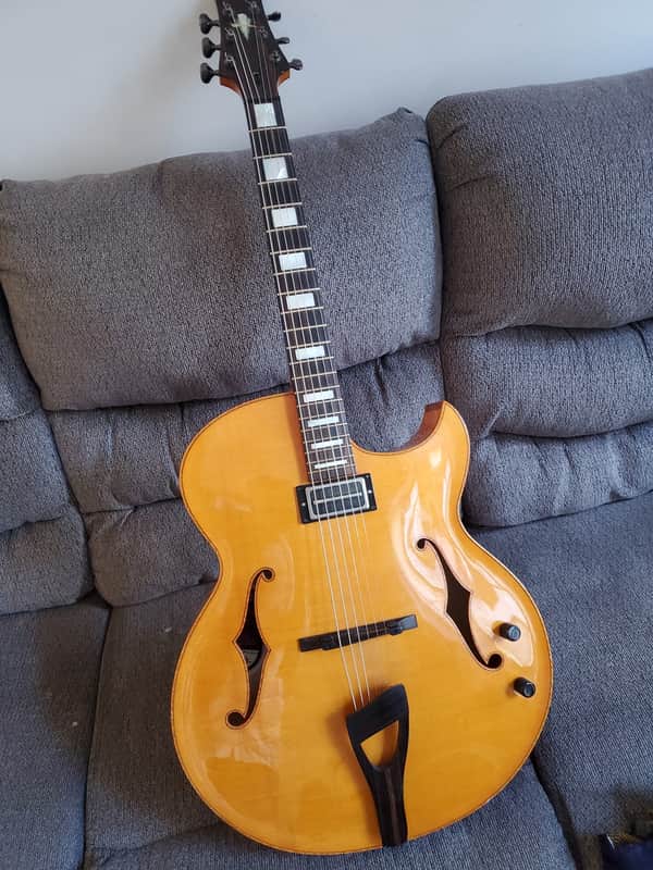 Wilkie Atlas Custom Archtop 2023 18 Inch, Lollar Charlie Christian Pickup, w/ case image 1