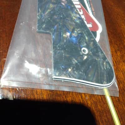 WD Music Abalone Les Paul Pickguard image 8