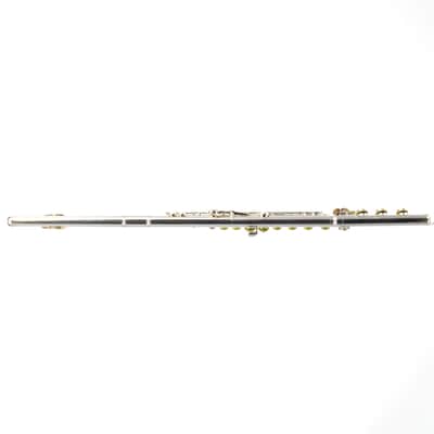 Yamaha Model YFL-462H Intermediate Flute SN K34319 EXCELLENT image 4