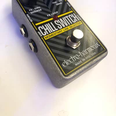 Electro-Harmonix Chillswitch Momentary Line Selector 2011 - 2021 - Black / Grey / Yellow image 4