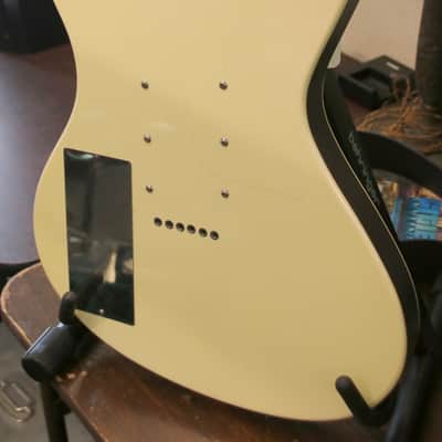 Danelectro Hodad 12-String 2000 - 2004 - White/Violet Pearl image 6
