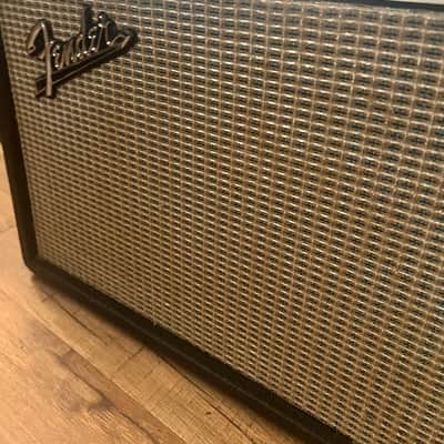1970s Fender Bronco Rare  6 watt 1x8 speaker Silverface tube amplifier image 3